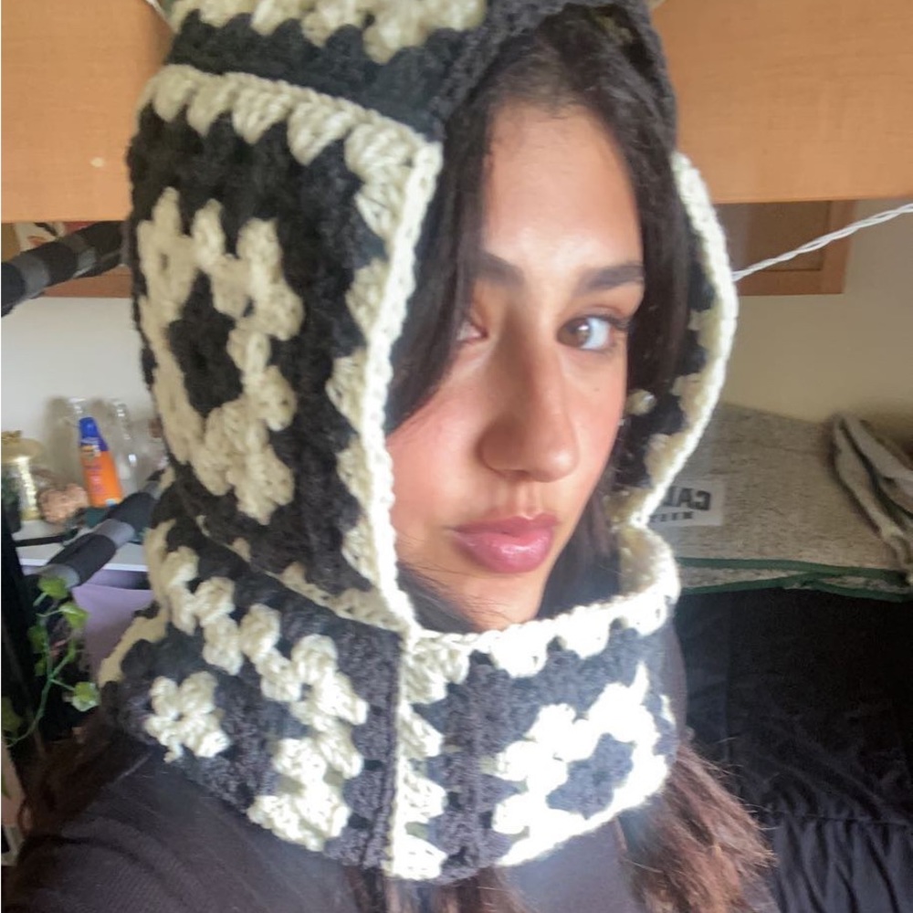 Crochet Granny Square Black & White Balaclava